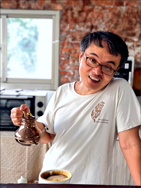 【自由副刊．第十九屆林榮三文學獎．新詩獎三獎】 一靈／門前冥想