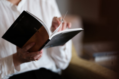 沉浸文字、微醺及黑膠音樂  在誠品行旅遇見美好的光之旅宿