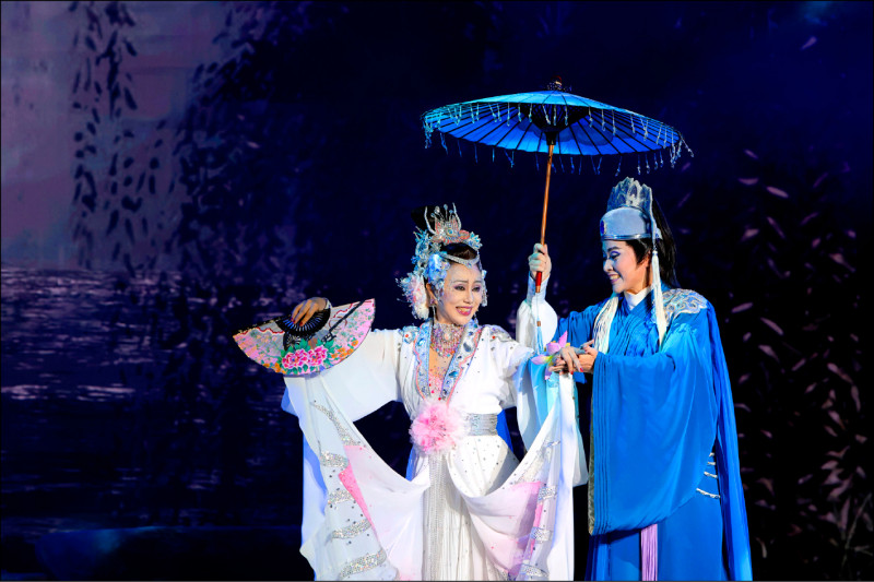 【藝術文化】庄頭劇場本週到屏東慶端午 明華園總團重現超炫白蛇傳