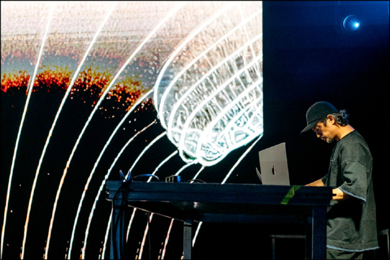 【藝術文化】里約奧運閉幕東京8分鐘驚豔全球 真鍋大度10月現身TTXC