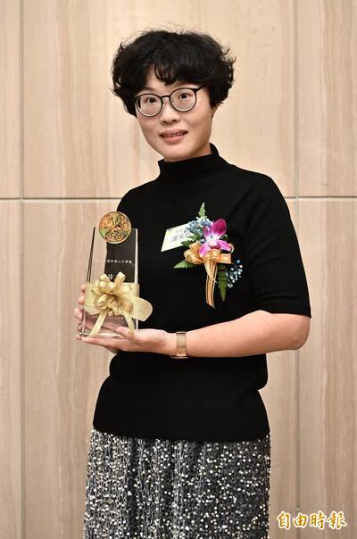 【第二十屆林榮三文學獎】新詩獎二獎潘家欣：閱讀歷史如觀看林相，林木如眾生