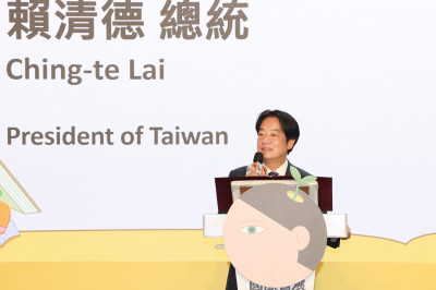 台北國際書展開幕首日 總統賴清德行動支持「穩賺不賠的投資」