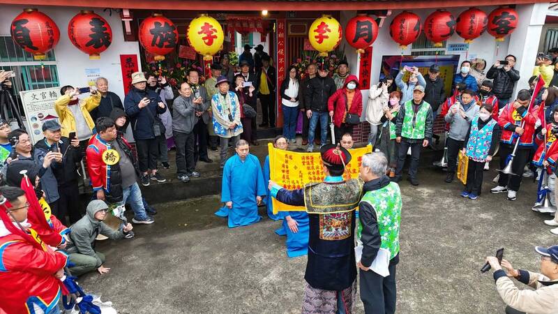 重現136年前聖旨旌表「五世同堂」 通霄李氏祭祖申請無形文化資產