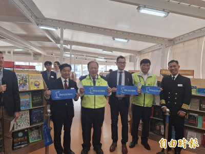 亞洲最大「海上圖書館」望僕號首造訪 澎湖民眾免費參觀