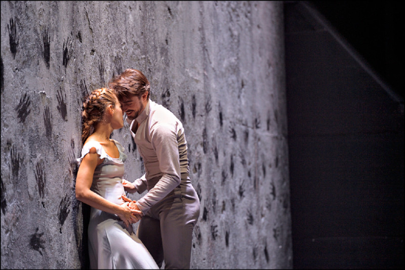 【藝週末．藝週推薦表演】用浪漫芭蕾對抗亂世紛擾─世紀之作《吉賽兒》5月登場