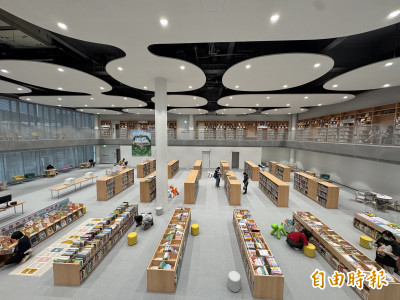 台中綠美圖試營運 民眾：好大好漂亮