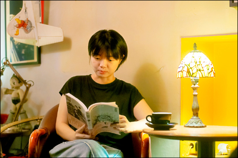 【藝週末．藝週美術人物】台灣與沖繩的往復書簡─漫畫家高妍談《間隙》