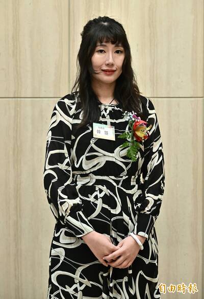 【第二十一屆林榮三文學獎】散文獎二獎韓曌：世界殘酷，願以真誠縫補傷痛