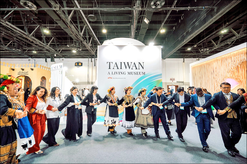 【藝術文化】台灣館亮相ICOM杜拜大會 AI科技、台灣工藝展現國際交流力