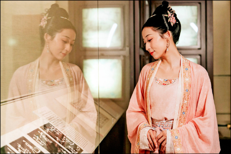 【藝術文化】扮古人夜遊故宮 星光派對12月登場