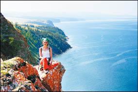 貝加爾湖的湛藍風貌，值得為它冒一點生命危險！