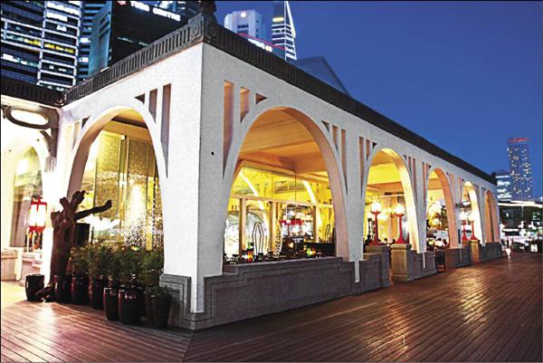 外灘壹號即是舊時的紅燈碼頭。