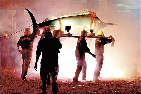 台東成功鎮特有的漁民文化：旗魚祭。（洪曉敏／提供）