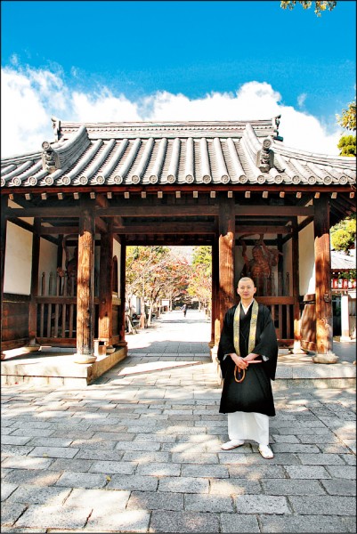 須磨寺現任年輕的副住持。