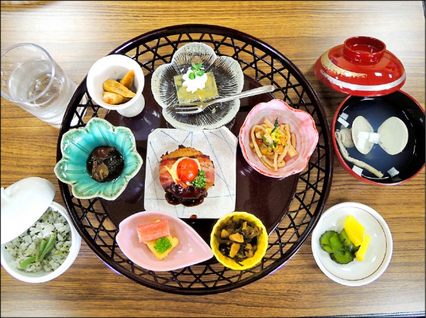 旅遊 山村樂活之旅 日本青森縣西目屋村 自由藝文網