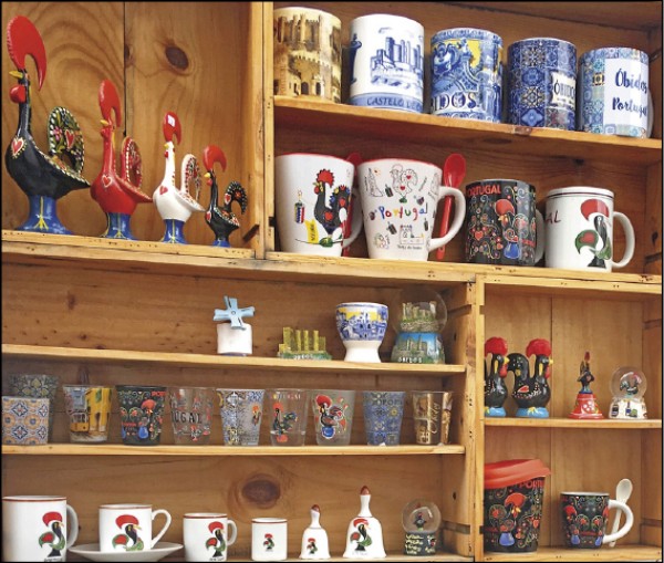 象徵公正、信任和好運的花公雞。