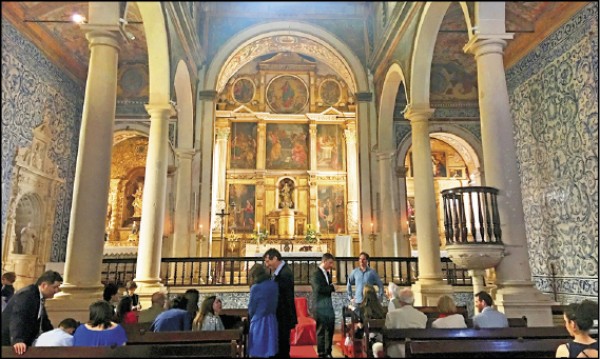 曾經舉辦多位葡萄牙國王婚禮的聖瑪利亞教堂。