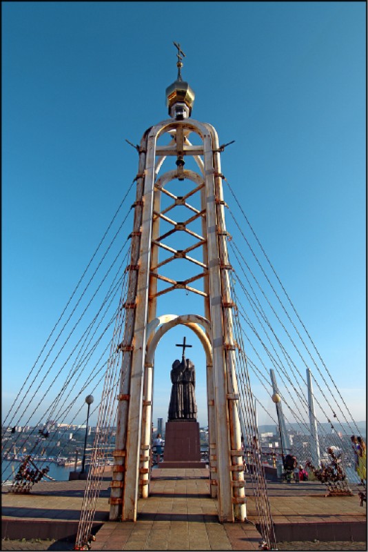 鷲巢瞭望台可看到金角灣的全景，是俯瞰整個城市的最佳觀賞點。