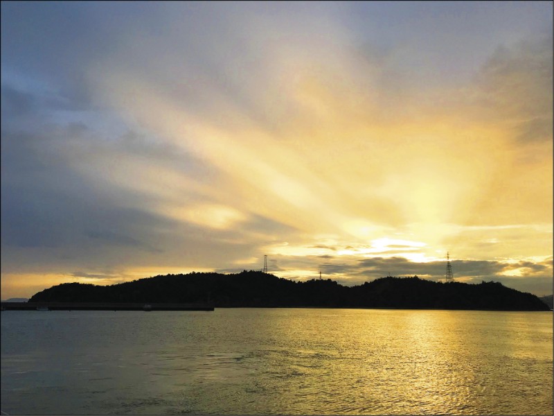 宮浦港口夕陽。