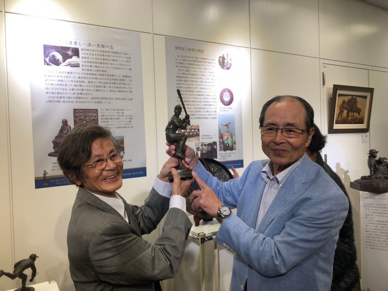 知名雕塑藝術家族3代都愛看棒球蒲浩明 王貞治是我的偶像 自由藝文網