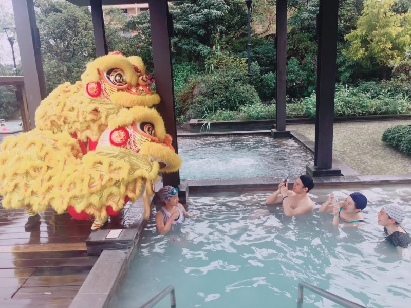 迎接春節，天籟渡假酒店安排多項慶賀活動，陪伴旅客歡度春節。（陽明山天籟渡假酒店提供）