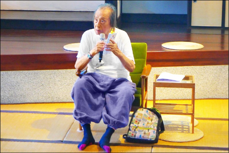 詩人管管。（台文館提供）