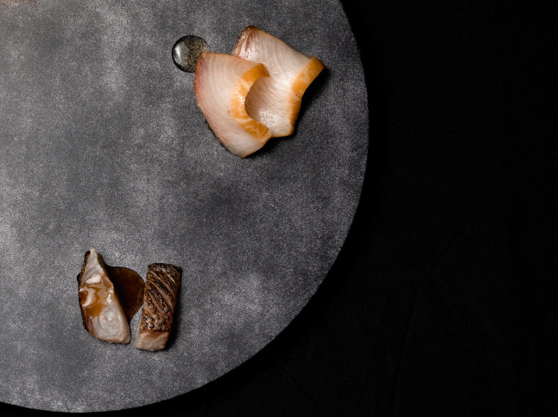 MAD by Le Kief探索「海的想像」，從過去保存魚類的熟成手法，探問：在沒有海鮮的世界，該如何呈現未來魚的樣貌。（MAD by Le Kief提供）