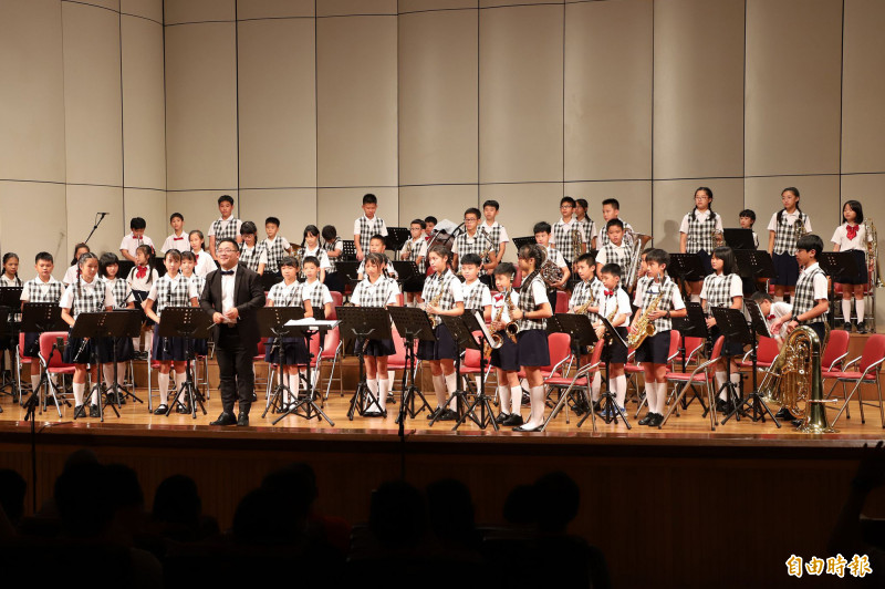 大明國小管樂團將在港藝中心新藝秀展演。（記者張軒哲攝）