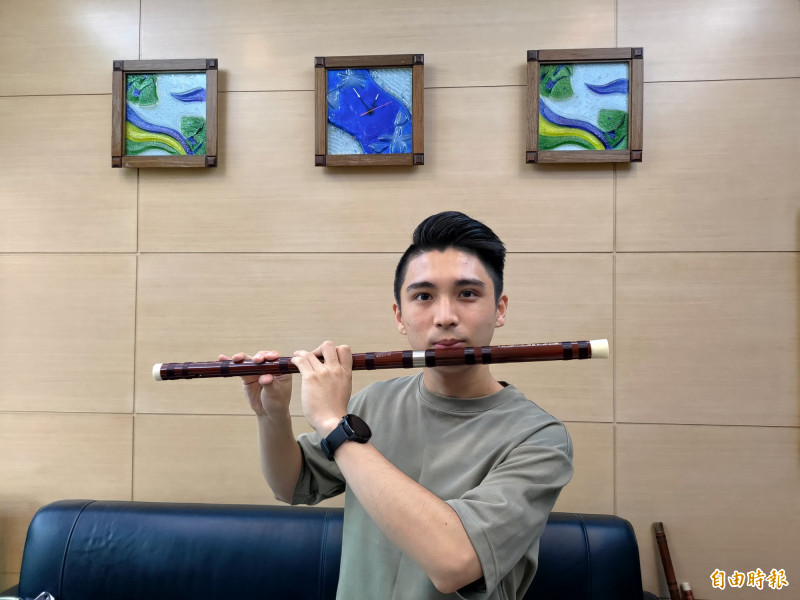 21歲朱威丞中國笛全國 3冠王 9 3返嘉表演推廣國樂之美 自由藝文網