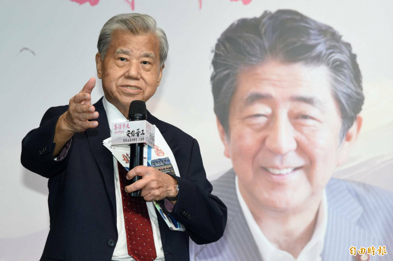 台灣好德公益文化協會理事長王義郎盼以音樂會表達對安倍誠摯的追思。（記者宋志雄攝）