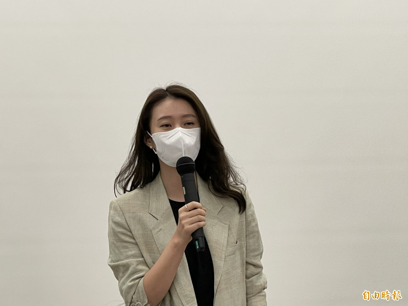 韓國水原市立美術館策展人朴賢珍（PARK Hyun-Jin）提到，此展2019年在韓國展出時，適逢武漢肺炎（COVID-19新型冠狀病毒）疫情嚴峻之際，期待這次在台中國美館展出，能有更多人前來看展。（記者凃盈如攝）