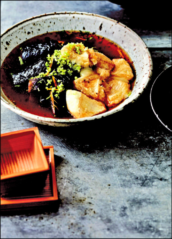 高湯浸炸卡門貝爾&茄子