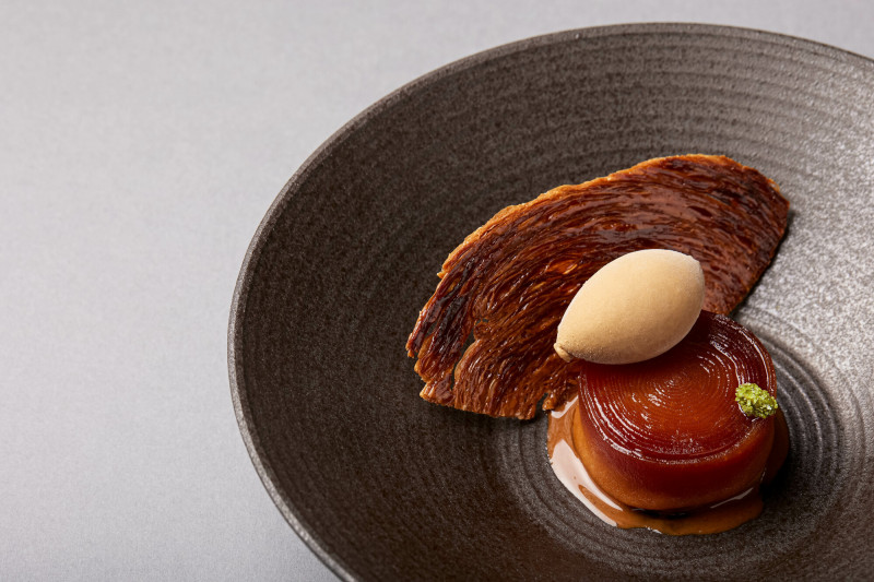 「BUNACO／樹—水—蘋果—炭—咖啡」。（RAW提供）