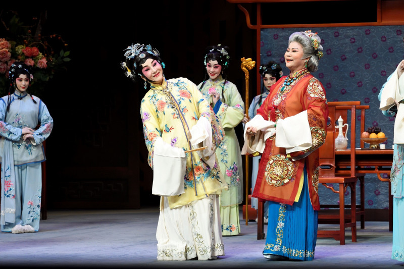國光劇團《王熙鳳大鬧寧國府》。（衛武營提供）