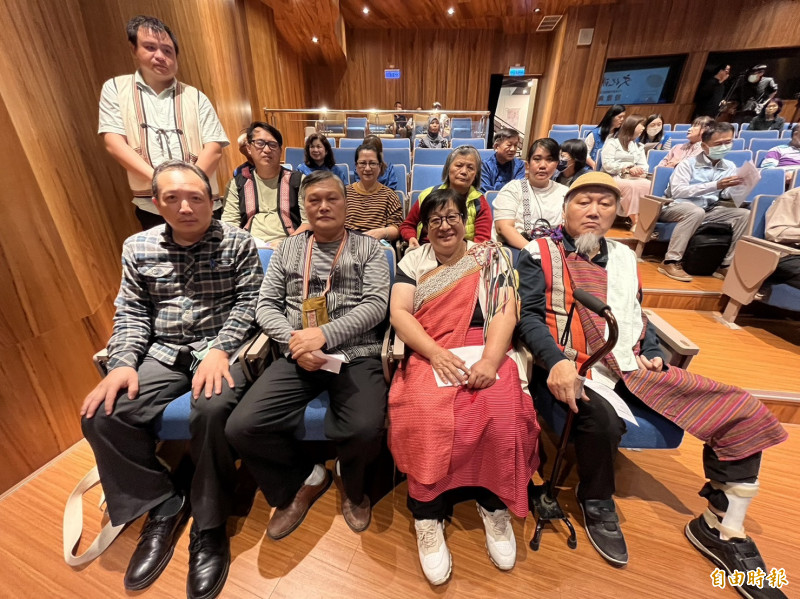 新竹縣無形文化資產今年新登錄認定4組，其中之一為泰雅族Lmuhuw口述傳統之台灣泰雅爾族永續協會保存團體。（記者廖雪茹攝）