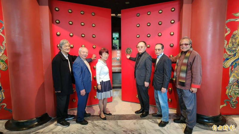 台灣,|紅色大門打開了！ 史博館長：在此理解台灣近現代社會文化發展史 - 自由藝文網