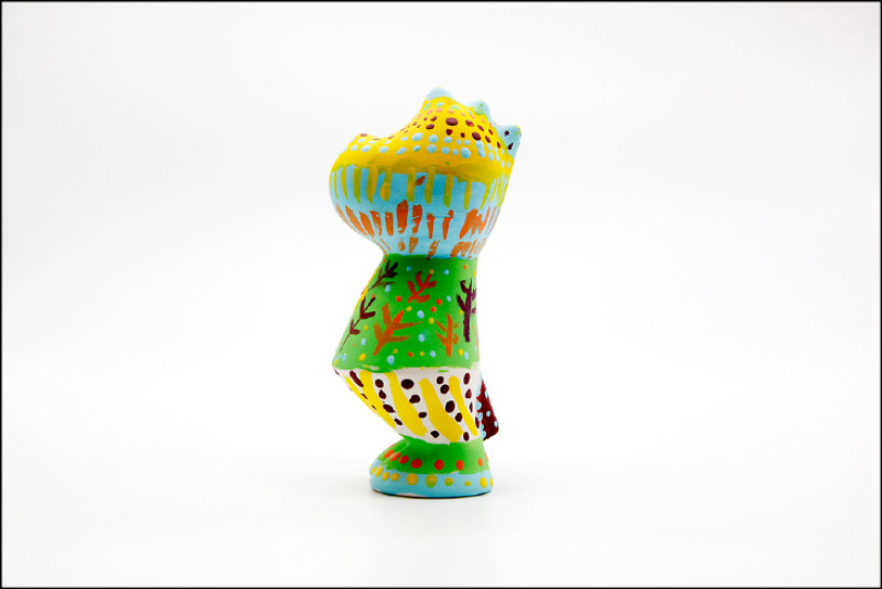 高美館邀請藝術家莊普創作「感動龍」，與高雄市、屏東縣、嘉義縣、台南市、台東縣、澎湖縣等40所學校合作。圖為屏東縣崇文國小學生創作。（高美館提供）