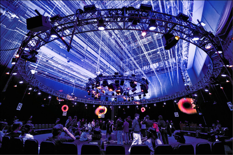 【藝術文化】跨越生死藩籬 近身聆賞坂本龍一最後演奏 《鏡：KAGAMI》台灣首演