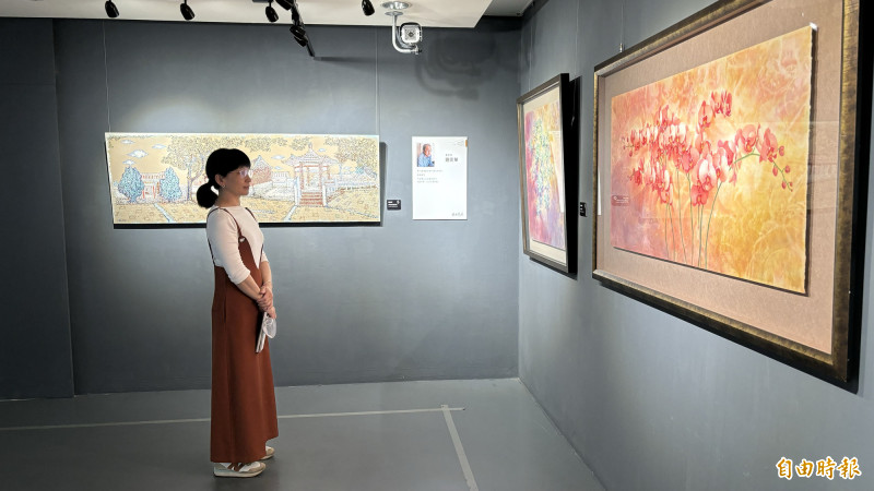 「瀛風飄藝」美展展出不同繪畫創作方式和精采作品。（記者楊金城攝）