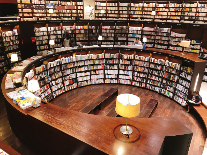 誠品書店中友店7月6日24小時不打烊，推出24小時限定實境解謎遊戲。（誠品提供）