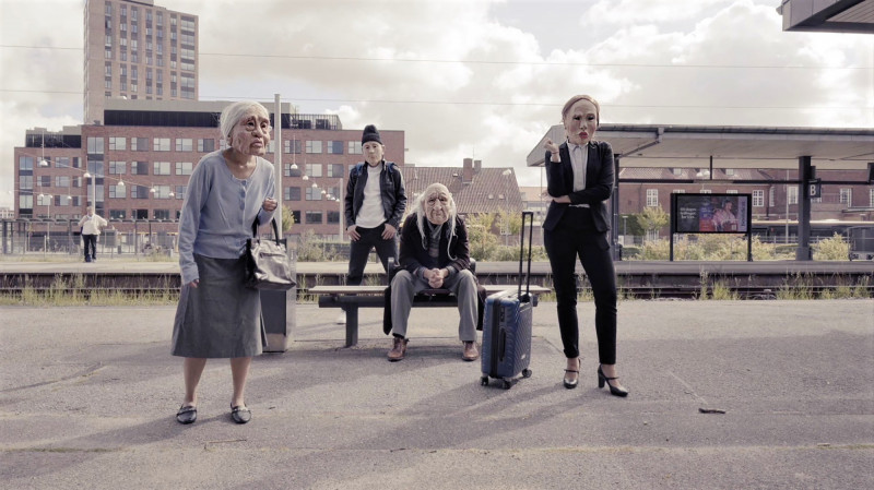 鶯歌陶瓷博物館將於7月13日下午3時在陶博館大廳，安排臺灣「麥提舞團」及丹麥「HumanLab劇團」帶來跨國跨域演出《Terminus》。（鶯歌陶瓷博物館提供）