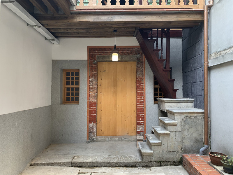 修建後的南市中西區宮後街9號。（南市文化局提供）