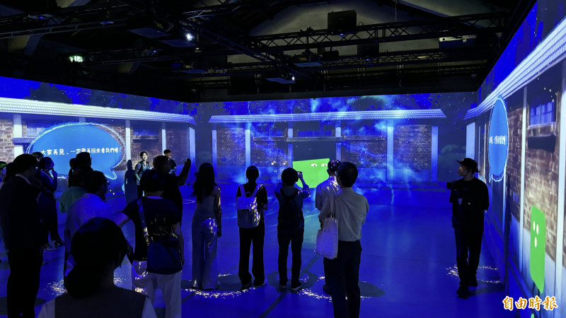 互動影音運用5G與雲端運算、生成式AI技術。（記者楊金城攝）