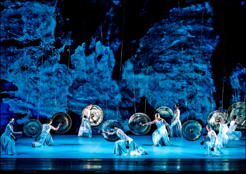 優人神鼓《墨具五色》劇照。