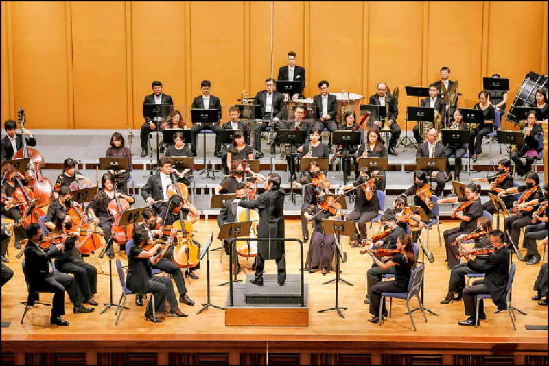 指揮過許多世界頂尖樂團的指揮家大植英次，將率國台交歐巡。（國台交提供）