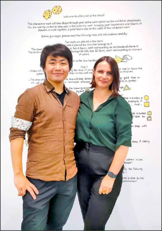 「Beta+」策展人邱杰森（左）、莫珊嵐。