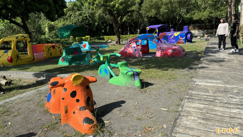 總爺遊樂園以「陽光下的米羅vs馬蒂斯」為設計主題，風格與色彩皆採鮮豔亮麗的童趣。（記者楊金城攝）