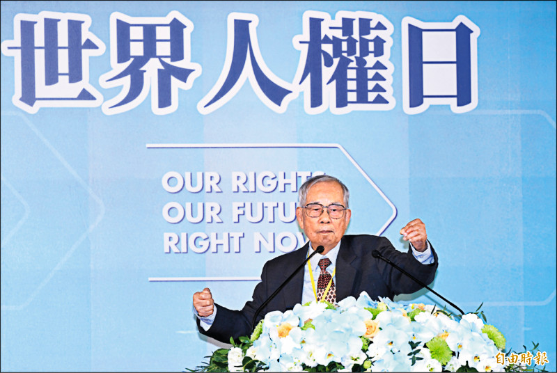 政治受難者前輩陳顯宗在會中致詞。（記者廖振輝攝）