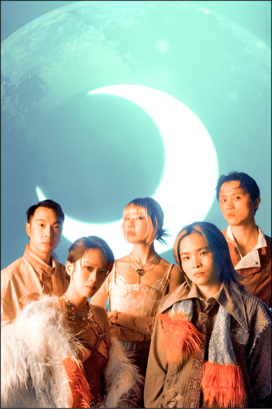 「I Mean Us」將以劇場空間重新詮釋音樂表演。（雲門提供）