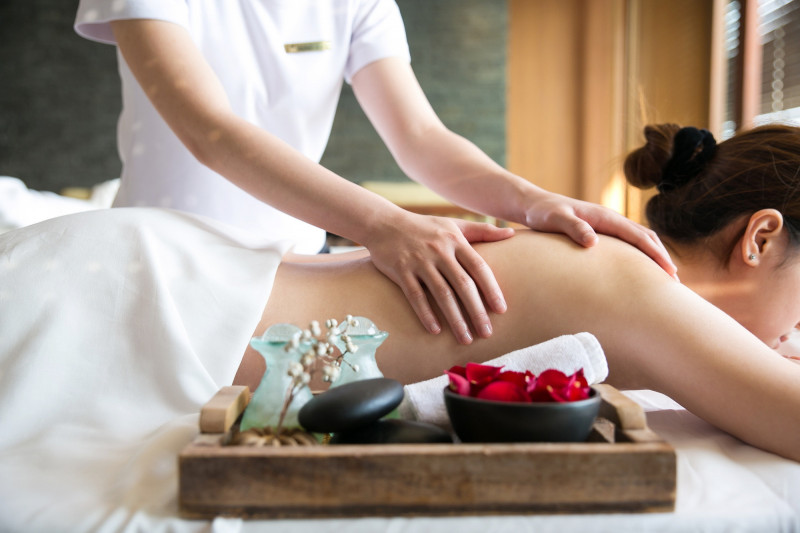 The Lalu 經典按摩，舒緩疲憊身心。（涵碧樓提供）